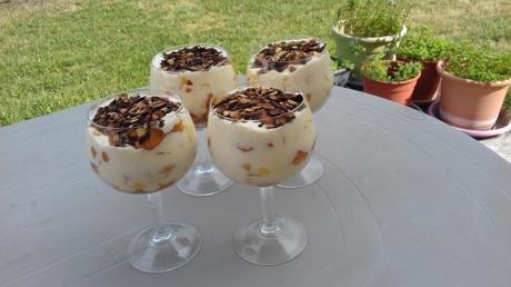 Tiramisu pêche-abricot à la fleur d'oranger