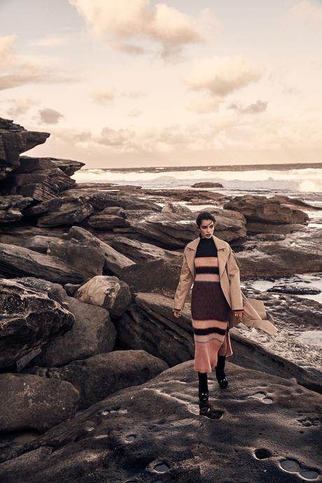 Zoe Barnard par Jeremy Choh Zoe Barnard par Jeremy Choh