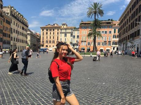 [MODE – LOOKBOOK] : Quatre looks d’été par Carly Lovely