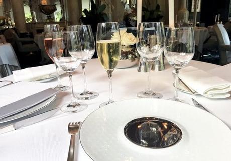 restaurant-pre-catalan-table restaurant-pre-catalan-table