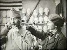 photos fascinantes avant après montrent comment cette femme changé d’anciens combattants Première Guerre mondiale restaurant leurs visages