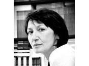 Marta Petreu pays solitude