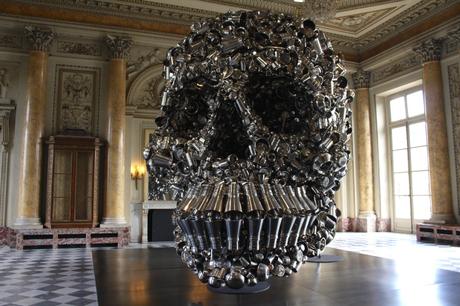 Impressionante exposition Subodh Gupta à la Monnaie de Paris