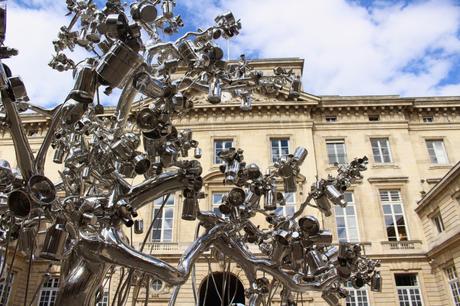 Impressionante exposition Subodh Gupta à la Monnaie de Paris