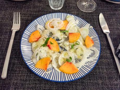 Bluffant ! – Salade de fenouil, pêche et basilic