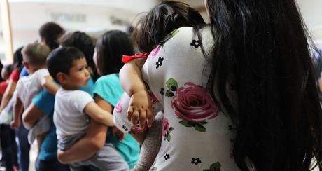 L’administration des Etats-Unis retient toujours en détention plus de 500 enfants immigrés