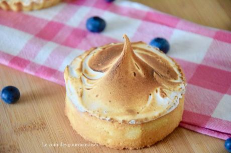 Tartelettes aux myrtilles meringuées