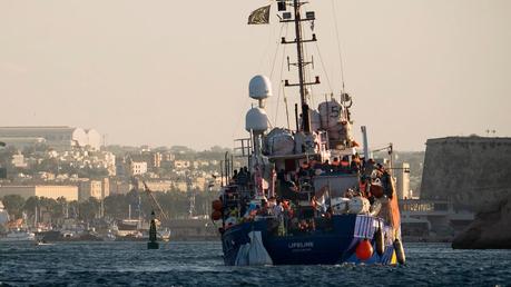 En pleine tension avec l’Italie les Maltais sauvent 100 migrants