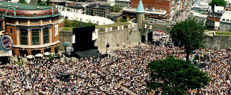 La Mort Rôdait en 1995, à Québec...