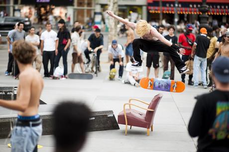 Volcom lance sa nouvelle collection “Abandoned Playground” à Paris Volcom lance sa nouvelle collection “Abandoned Playground” à Paris