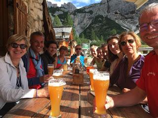 QUELQUES HAUTEURS A LA FRAÎCHE QUELQUES HAUTEURS A LA FRAÎCHE