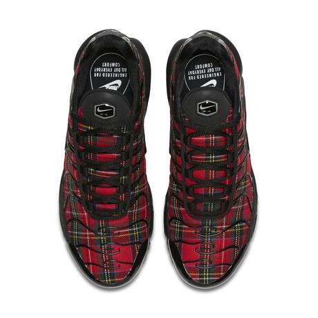Nike mise sur le tartan pour la saison automne hiver 2018