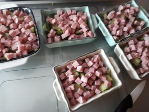 Gratin de Courgettes aux dés de Jambon et Moutarde Cliquer sur les photgraphies pour les agrandir