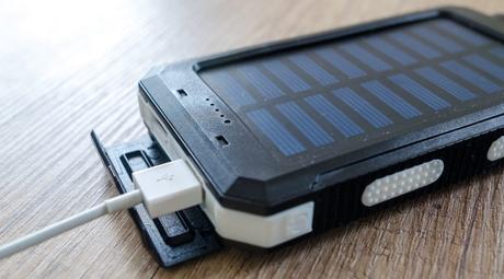 Top 3 des meilleurs chargeurs de batterie solaire