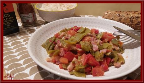 Poêlée de Haricots verts plats, Poivron, Tomates et Lardons Poêlée de Haricots verts plats, Poivron, Tomates et Lardons