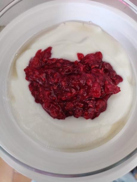 compote rhubarbe framboises fromage blanc chantilly
