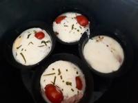 Oeufs cocotte à l'Estragon Bacon et Noisettes Cliquer sur les photographies pour les agrandir