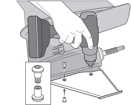 Comment réparer un aileron d’embase endommagé d’un moteur hors-bord ?