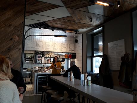 Baraque Friture Intérieur © Gourmets&co