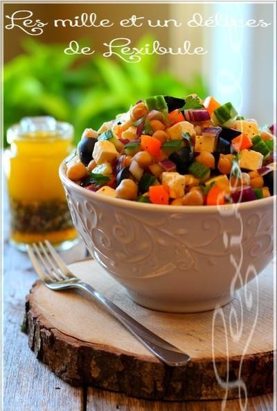 ~Salade de pois chiches méditerranéenne avec vinaigrette au citron et au persil~