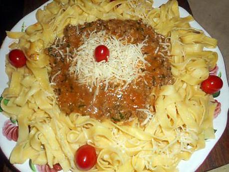 Tagliatelles a la viande hachée Tagliatelles a la viande hachée