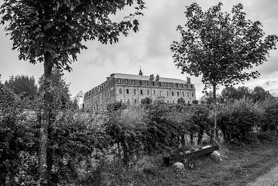 Sur les routes cévenoles en noir et blanc