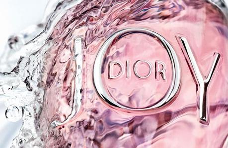 Jennifer Lawrence, égérie du nouveau parfum JOY de Dior