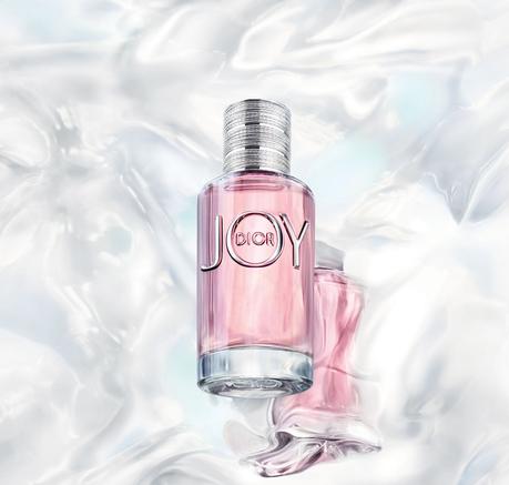 Jennifer Lawrence, égérie du nouveau parfum JOY de Dior Jennifer Lawrence, égérie du nouveau parfum JOY de Dior
