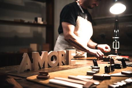 Retour sur Homo Faber , la première exposition dédiée à l'artisanat d'excellence européen à Venise Retour sur Homo Faber , la première exposition dédiée à l'artisanat d'excellence européen à Venise