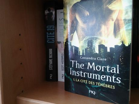 La cité des ténèbres (The mortal instruments #1)