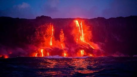 Pays Etranger- Le volcan de Kilauea