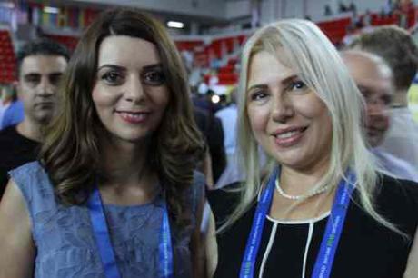 Nino Maisuradze et Susan Polgar aux Olympiades d'échecs de Batoumi - Photo © Chess & Strategy