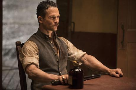 Jonathan Tucker au casting du remake de Charlie et ses Drôles de Dames signé Elizabeth Banks ?