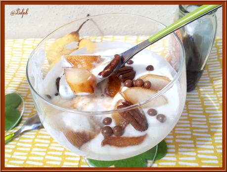 Verrines de Fromage blanc, Poires caramélisées au sirop d'Erable, et Noix de Pécan Verrines de Fromage blanc, Poires caramélisées au sirop d'Erable, et Noix de Pécan