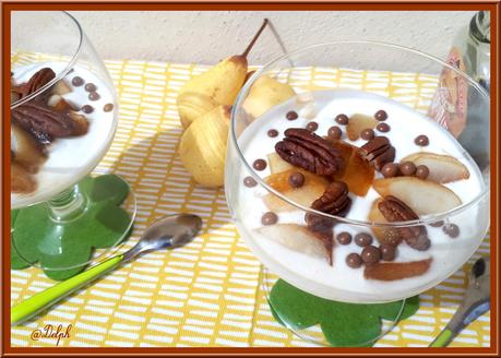 Verrines de Fromage blanc, Poires caramélisées au sirop d'Erable, et Noix de Pécan Verrines de Fromage blanc, Poires caramélisées au sirop d'Erable, et Noix de Pécan