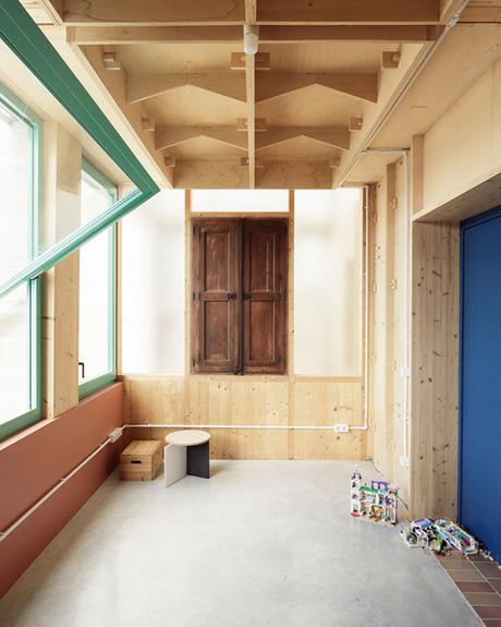 Plywood House, une maison de contreplaqué à Palma de Majorque