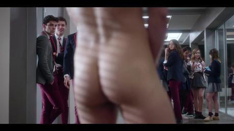 christian_desnudo8 ÉLITE : Christian, défringué dans les couloirs dans l’épisode 1