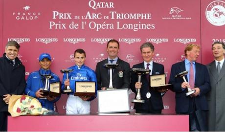 Longines chronomètre le Qatar Prix de l’Arc de Triomphe de retour à Paris Longchamp