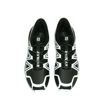 L’ambitieuse collaboration AVNIER x SALOMON Speedcross 4 L'ambitieuse collaboration AVNIER x SALOMON Speedcross 4