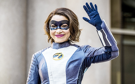 Les critiques // The Flash : Saison 5. Episode 1. Nora. Les critiques // The Flash : Saison 5. Episode 1. Nora.