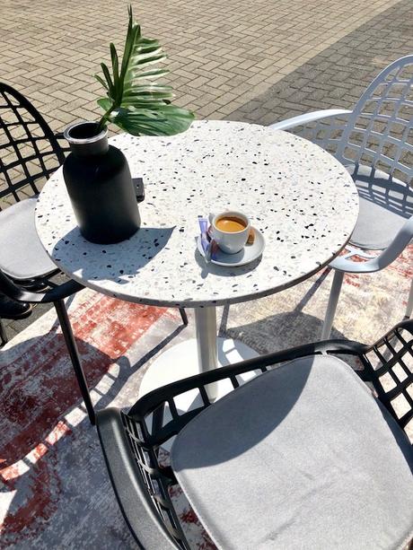 zuiver design hollandais meubles salon jardin table terrazzo extérieur - Blog déco - Clem Around The Corner