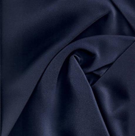 Choisissez une doublure en soie pour un fini haute-couture Choisissez une doublure en soie pour un fini haute-couture