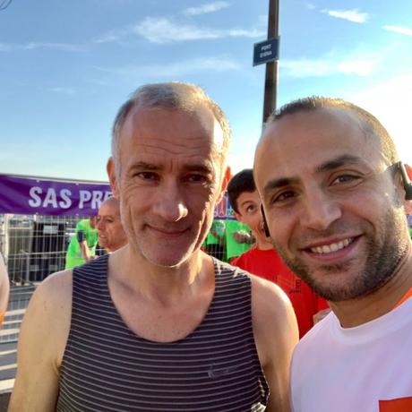 Pour cette 40e édition des 20 km de Paris, j’ai couru avec la Team JBL !