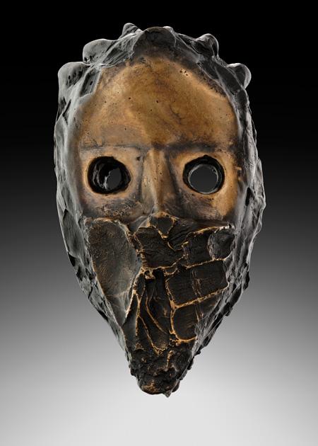 Kendell-Geers -Masque-Flesh-of-the-Spirit-92 -2017 -Bronze_Courtesy-Kendell-Geers_Photo-Studio-Paso-doble---Philippe-de-Formanoir Kendell-Geers -Masque-Flesh-of-the-Spirit-92 -2017 -Bronze_Courtesy-Kendell-Geers_Photo-Studio-Paso-doble---Philippe-de-Formanoir