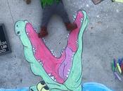 Avec craies, elle scène bébé dans drôles films