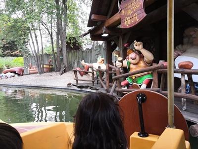 1 journée au Parc Astérix en famille {Sortie en famille / Parc d’attraction}