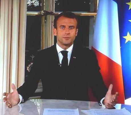 Emmanuel Macron : la boussole après les horloges Emmanuel Macron : la boussole après les horloges