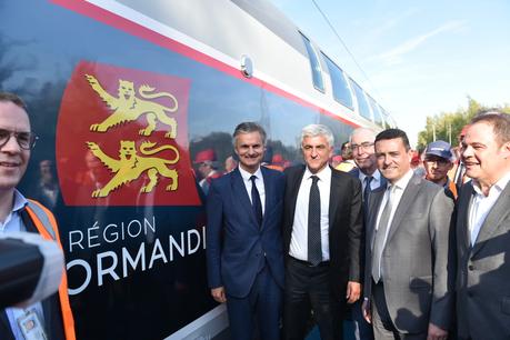 Région Normandie - Découverte du train OMNEO Premium sur le site de Bombardier à Crespin (59)