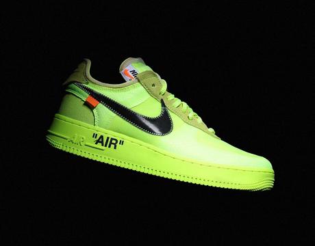 Une Air Force 1 et une Air Max 90 Off-White ont été révélées Une Air Force 1 et une Air Max 90 Off-White ont été révélées