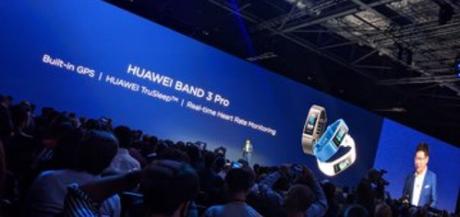 Huawei a aussi présenté une nouvelle Watch GT et un bracelet Band 3 Pro.